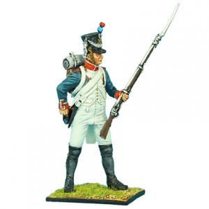 NAP0321 FRENCH 18th LINE INFANTRY FUSILIER STANDING LOADING, REACHING FOR CARTRIDGE