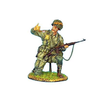 NOR002 US 101st AIRBOURNE SERGEANT WITH M1A1 CARBINE