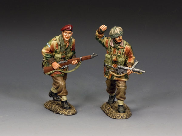 MG081 “Going Into The Attack” (set of 2)