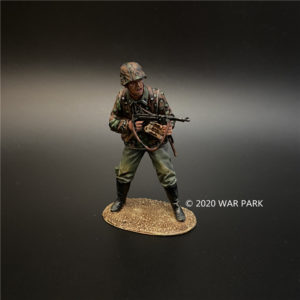 WAR PARK MINIATURES 1:30 WW2 GERMAN KU073 GERMAN CAVALRY DIVISION SOLDIER D 